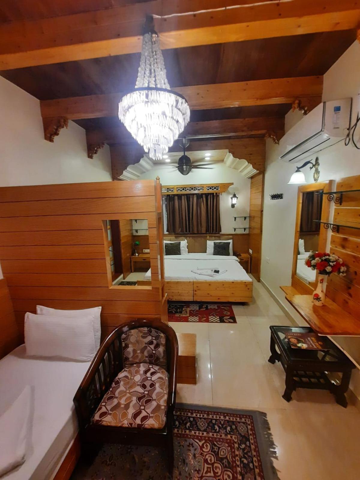 Hotel Temple On Ganges