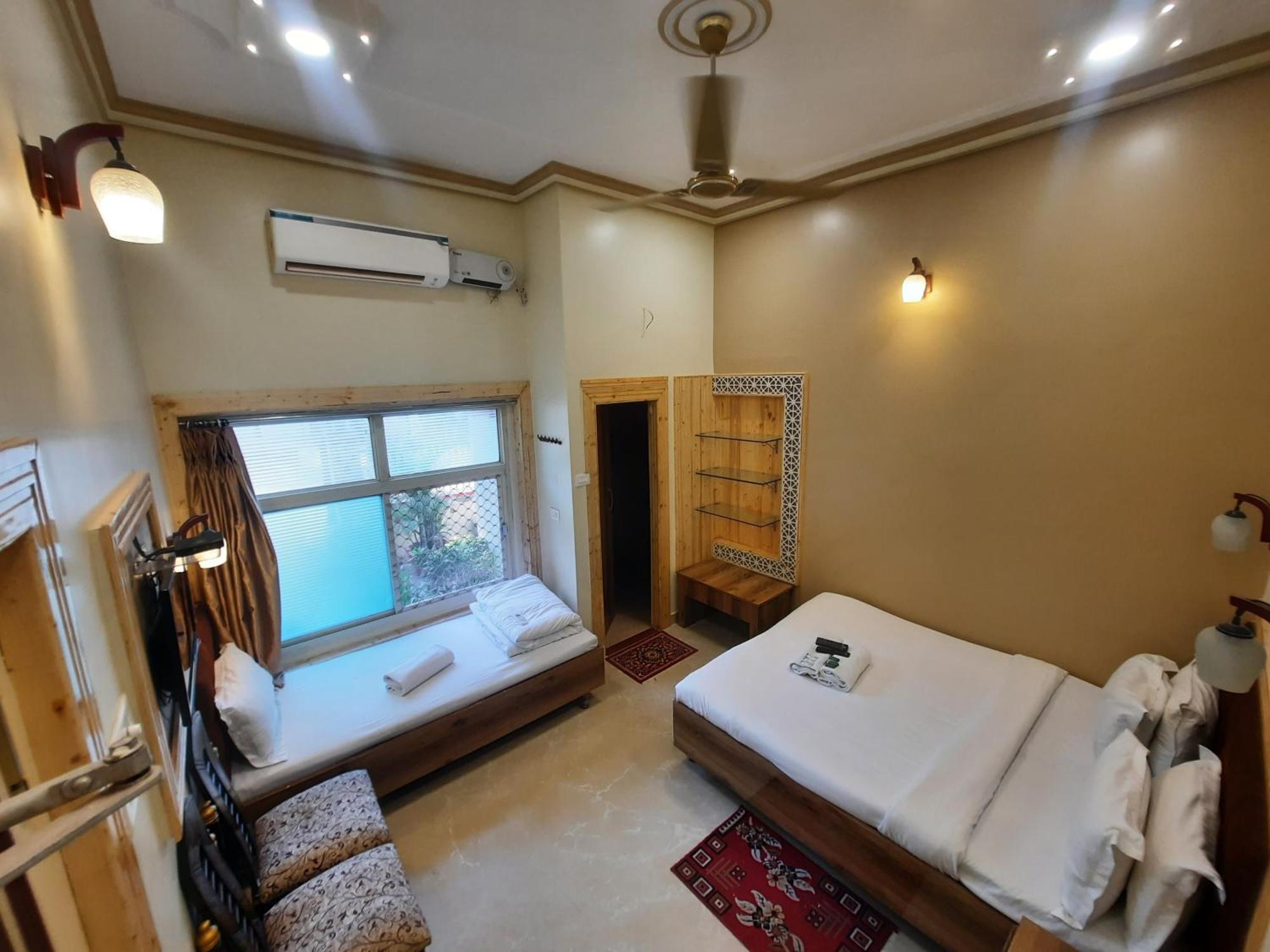 Hotel Temple On Ganges