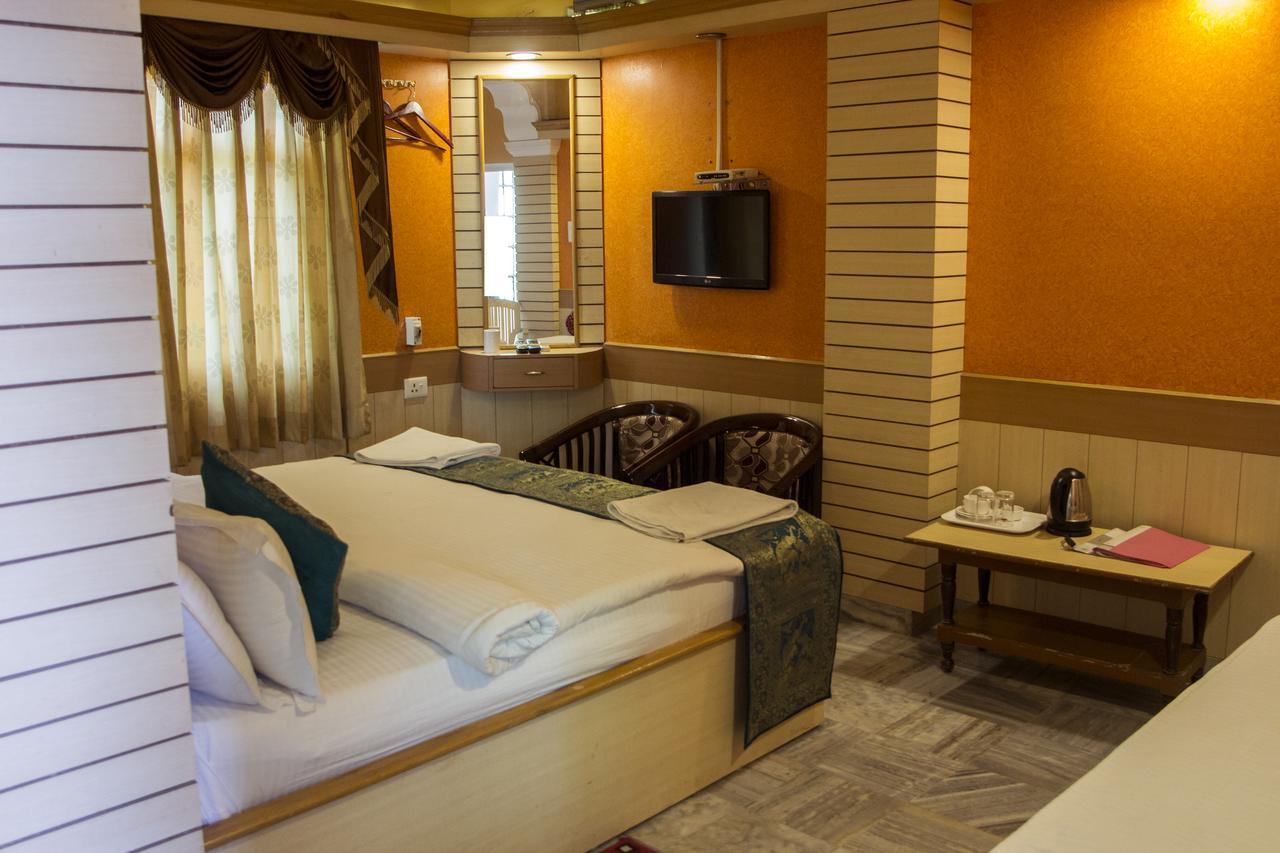 Hotel Temple On Ganges Varanasi